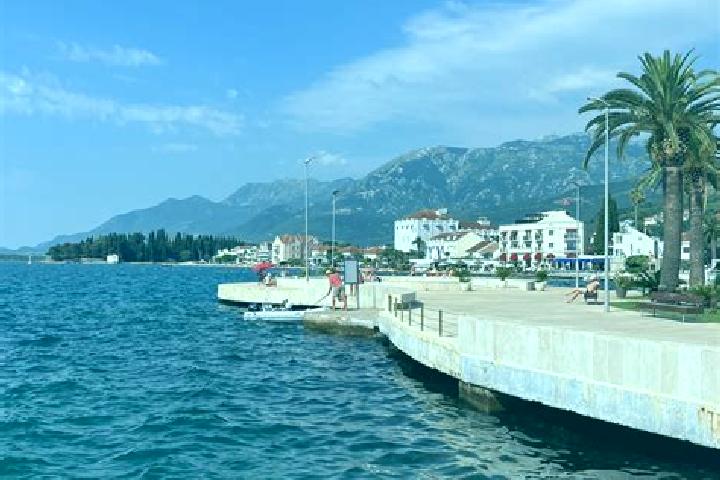 Jade, 39 — Escort in Tivat, Montenegro