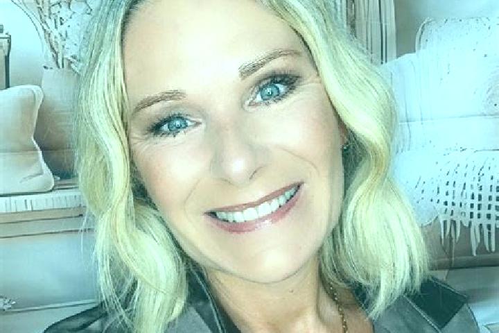 Jade, 39 — Escort in Vayres, France