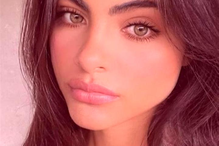Kinsley, 20, a blonde amber-eyed indian companion based in Ilanji. Offering Roleplay, Dinner Date, BDSM, GFE. Available for incall and outcall, day and eveni...