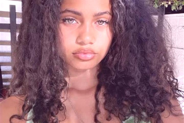 Kinsley, 20, a blonde amber-eyed mixed companion based in Asilah. Offering Dinner Date, Massage, Party Girl. Available for incall and outcall, day and evenin...