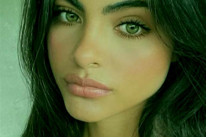 Kinsley, 20, a brunette green-eyed european companion based in Arealva. Offering Roleplay, Fetish, OWO, BDSM. Available for incall and outcall, day and eveni...
