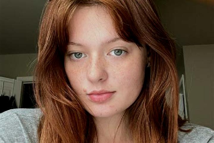 Kinsley, 20, a red blue-eyed mixed companion based in Parrillas. Offering GFE, Dinner Date, Erotic Massage. Available for incall and outcall, day and evening...
