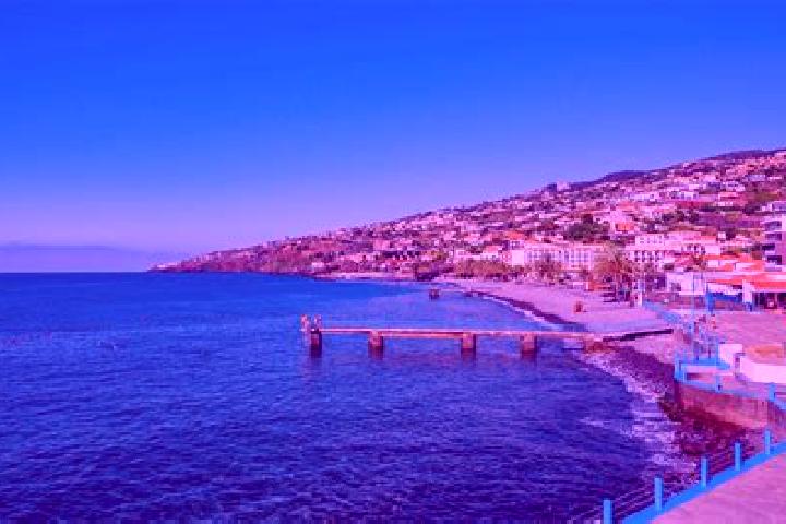 Kinsley, 20 — Escort in Calheta, Portugal