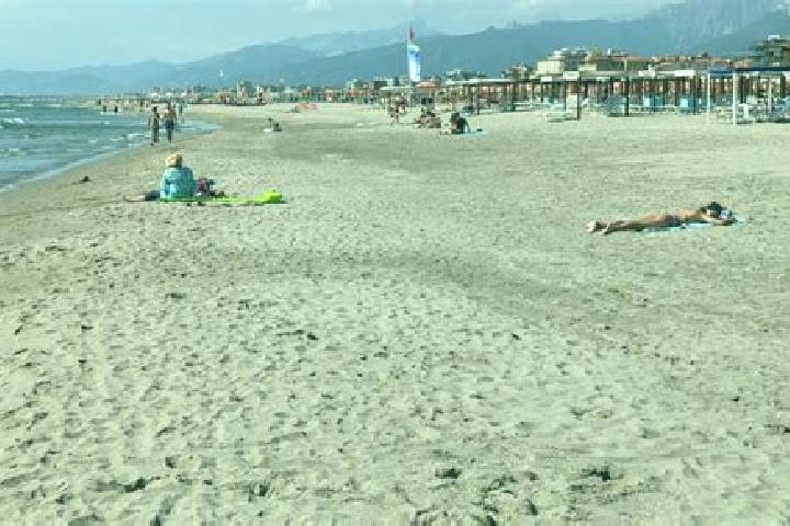 Kinsley, 20 — Escort in Corsanico-Bargecchia, Italy