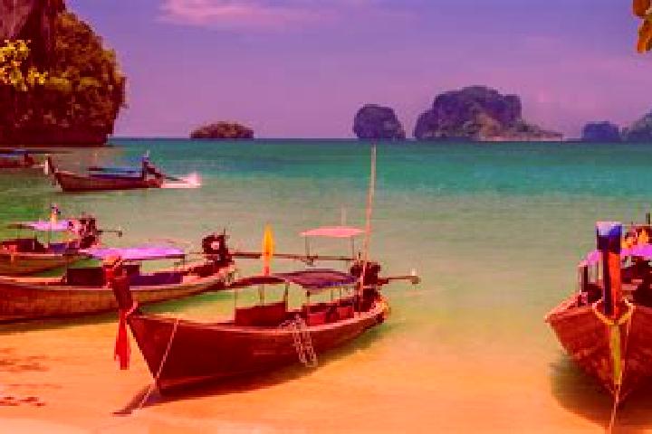 Kinsley, 20 — Escort in Mae Poen, Thailand