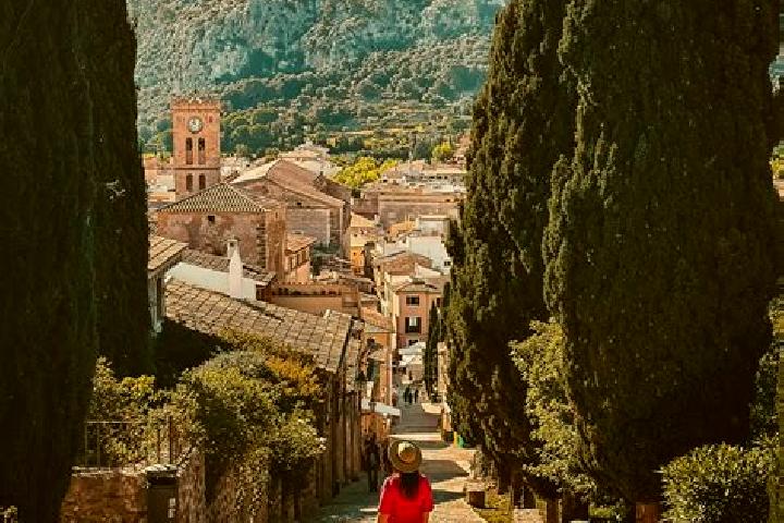 Kinsley, 20 — Escort in Pollenca, Spain