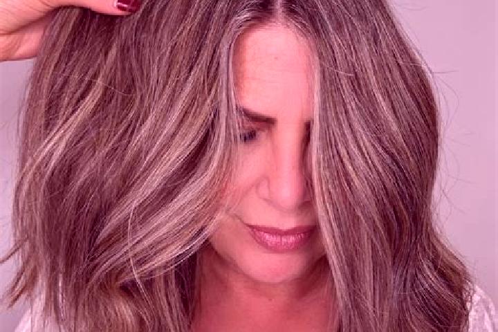 Kinsley, 21, a dark blonde grey-eyed mediterranean companion based in Lachapelle-sous-Aubenas. Offering Couples, Travel Companion, Party Girl, Duos, Striptea...