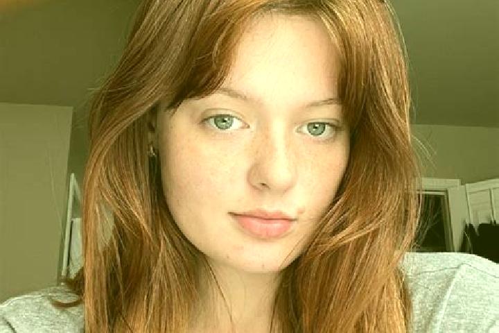 Kinsley, 21, a red green-eyed mixed companion based in Olbramkostel. Offering Domination, OWO, Massage, Deep French Kissing. Available for incall and outcall...