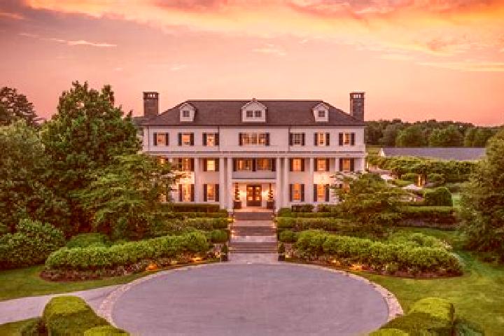 Kinsley, 21 — Escort in Baxter Estates, United States