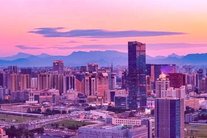 Kinsley, 21 — Escort in Hebei, China