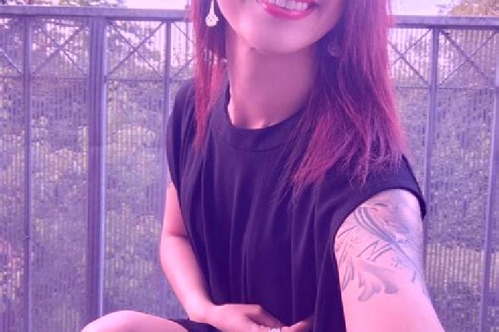 Kinsley, 21 — Escort in Montrejeau, France