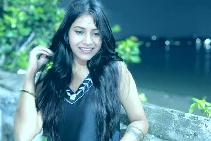Kinsley, 21 — Escort in Partur, India