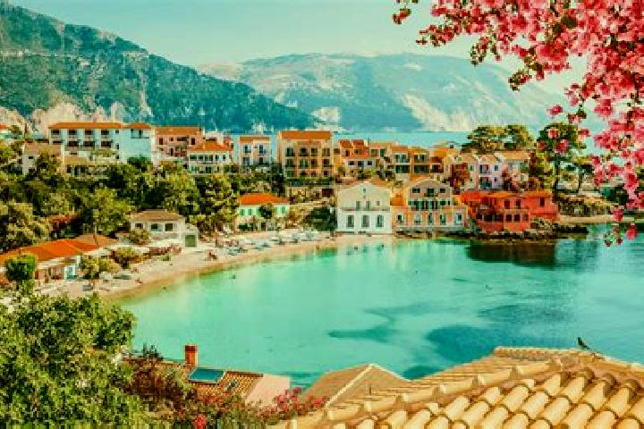 Kinsley, 21 — Escort in Pialeia, Greece