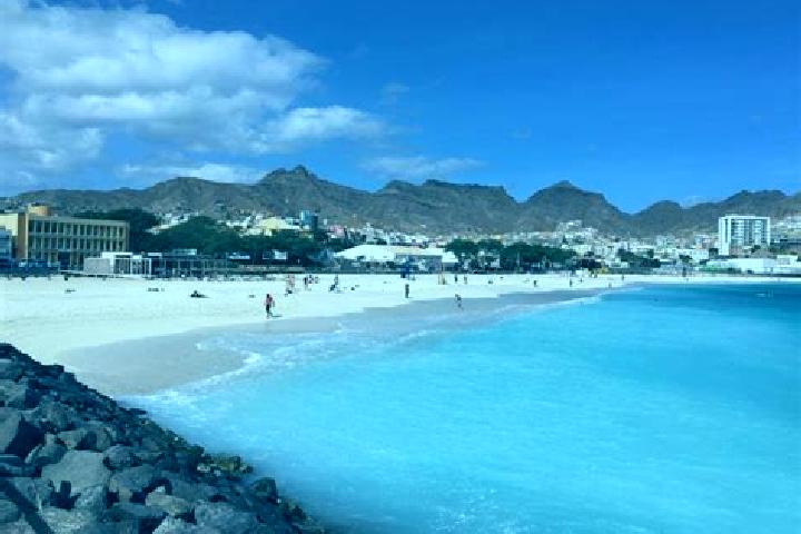 Kinsley, 21 — Escort in Sao Francisco, Cape Verde