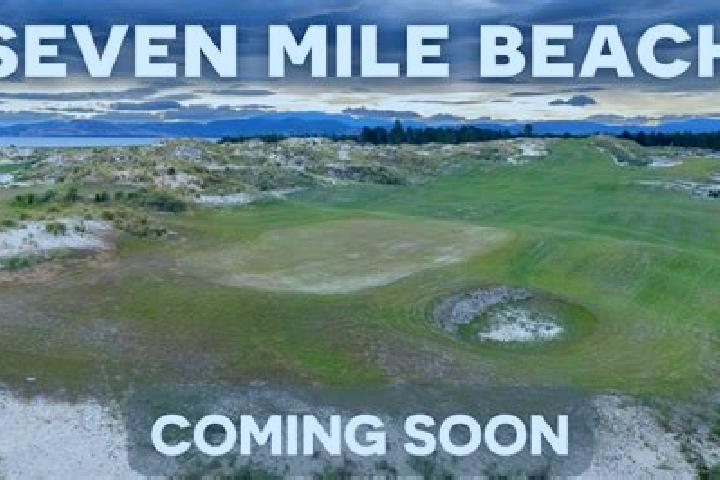 Kinsley, 21 — Escort in Seven Mile Beach, Australia