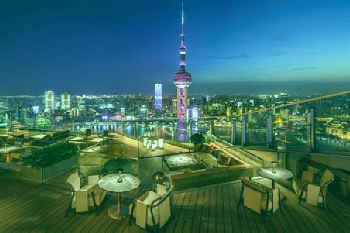 Kinsley, 21 — Escort in Shenjing, China