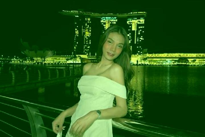 Kinsley, 21 — Escort in Sikka, Indonesia