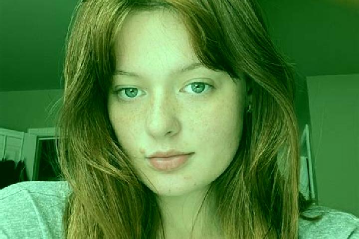 Kinsley, 22, a auburn green-eyed ebony companion based in Burdeos. Offering Party Girl, CIM, Deep French Kissing, Massage. Available for incall and outcall, ...