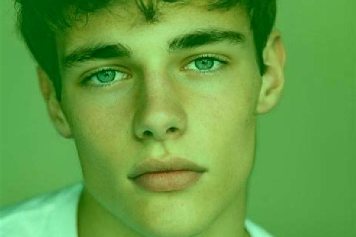Kinsley, 22, a black brown-eyed caucasian companion based in Guadalupe de Ramales. Offering Travel Companion, Dinner Date, Prostate Massage. Available for in...