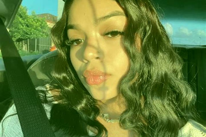 Kinsley, 22, a black brown-eyed latina companion based in Detukeli. Offering BDSM, GFE, Massage, CIM. Available for incall and outcall, day and evening dates.