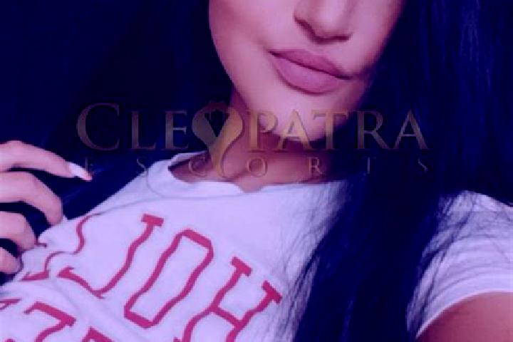 Kinsley, 22, a black grey-eyed indian companion based in Downtown Fredericton. Offering Duos, Domination, Striptease, Tantra, BDSM. Available for incall and ...