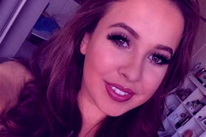 Kinsley, 22, a red brown-eyed mixed companion based in Stubicka Slatina. Offering Party Girl, Fetish, Couples. Available for incall and outcall, day and even...