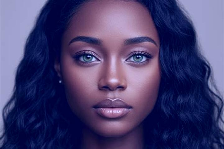 Kinsley, 22, a red green-eyed ebony companion based in Cierna Voda. Offering Duos, Massage. Available for incall and outcall, overnight bookings available.