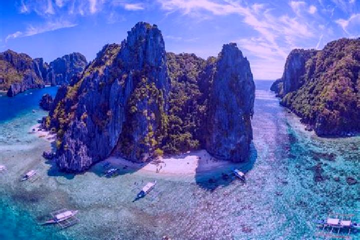 Kinsley, 22 — Escort in Abucayan, Philippines