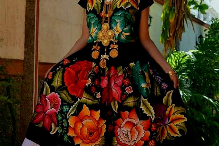 Kinsley, 22 — Escort in Colonia Huilotepec, Mexico