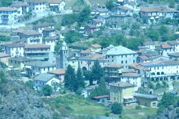 Kinsley, 22 — Escort in Rocchetta di Vara, Italy