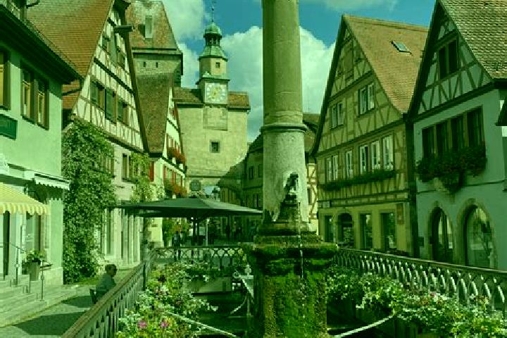 Kinsley, 22 — Escort in Rothenberg, Germany