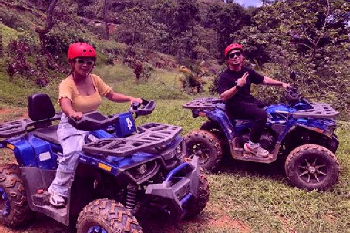 Kinsley, 22 — Escort in Taloy, Philippines