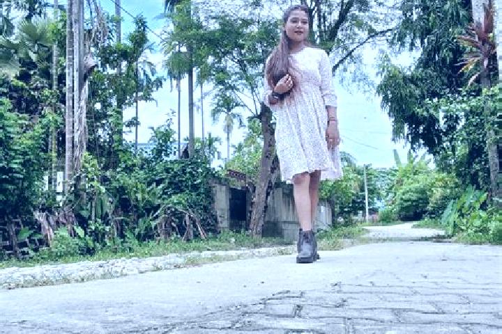 Kinsley, 22 — Escort in Telan, Indonesia