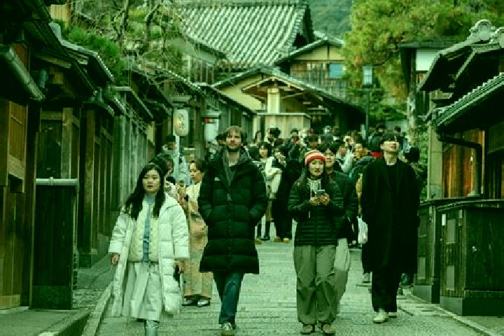 Kinsley, 22 — Escort in Uejima, Japan
