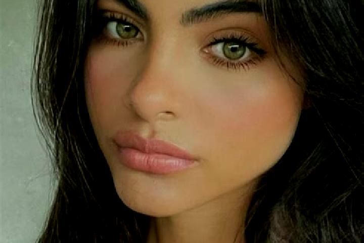 Kinsley, 23, a brunette brown-eyed european companion based in Nuevo Poblado el Caracol. Offering Massage, GFE, Striptease, OWO, BDSM. Available for incall a...
