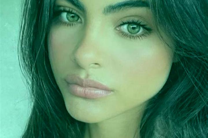 Kinsley, 23, a brunette dark-eyed middle eastern companion based in Venta de Ocotillos. Offering Striptease, GFE. Available for incall and outcall, overnight...