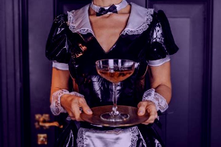 Kinsley, 23, a chestnut dark-eyed caucasian companion based in Arouca. Offering Party Girl, Travel Companion, Domination, Dinner Date, BDSM. Available for in...