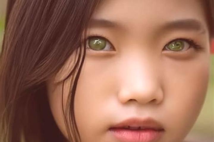 Kinsley, 23, a chestnut green-eyed asian companion based in Chotyne. Offering Fetish, Couples, Duos, Roleplay, Prostate Massage. Available for incall and out...