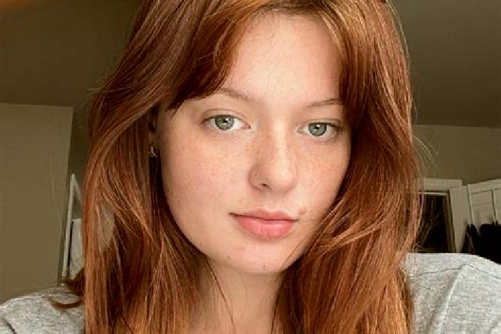 Kinsley, 23, a red brown-eyed indian companion based in Pieve Santo Stefano. Offering Duos, Striptease, Deep French Kissing, CIM, Prostate Massage. Available...