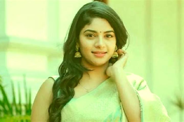 Kinsley, 23 — Escort in Abdu Rahiman Nagar, India