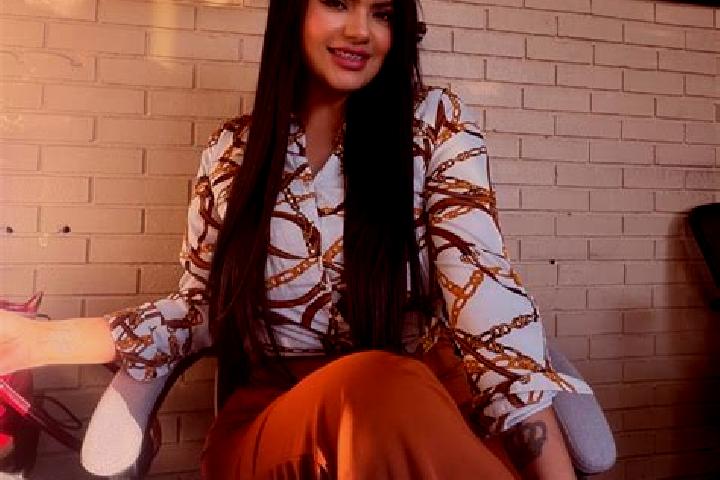 Kinsley, 23 — Escort in Amby, Netherlands