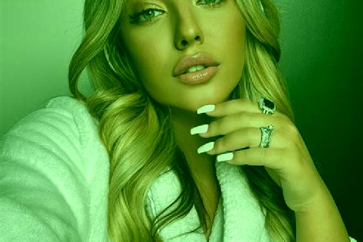 Kinsley, 23 — Escort in Himmetli, Turkey