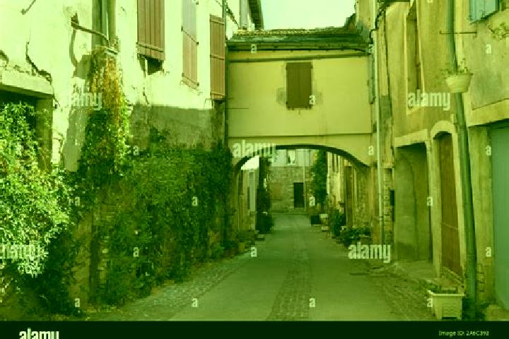 Kinsley, 23 — Escort in Olargues, France