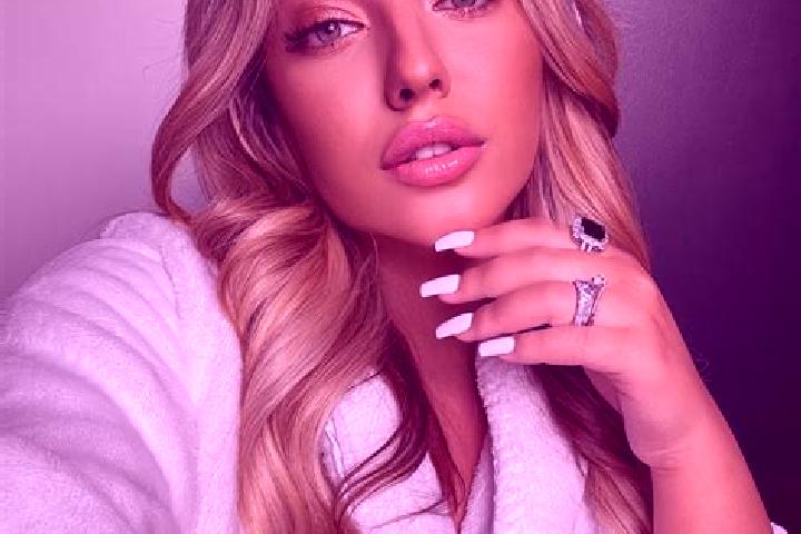 Kinsley, 23 — Escort in Tempe, Australia