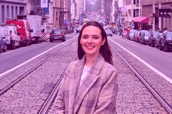 Kinsley, 23 — Escort in Thiaumont, Belgium
