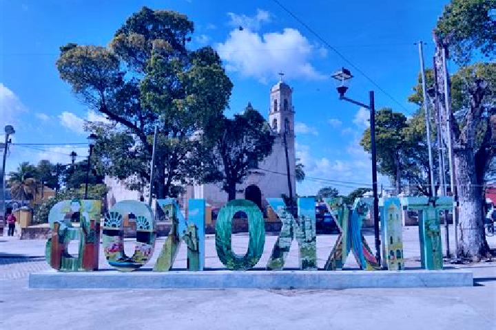 Kinsley, 23 — Escort in Tixkokob, Mexico