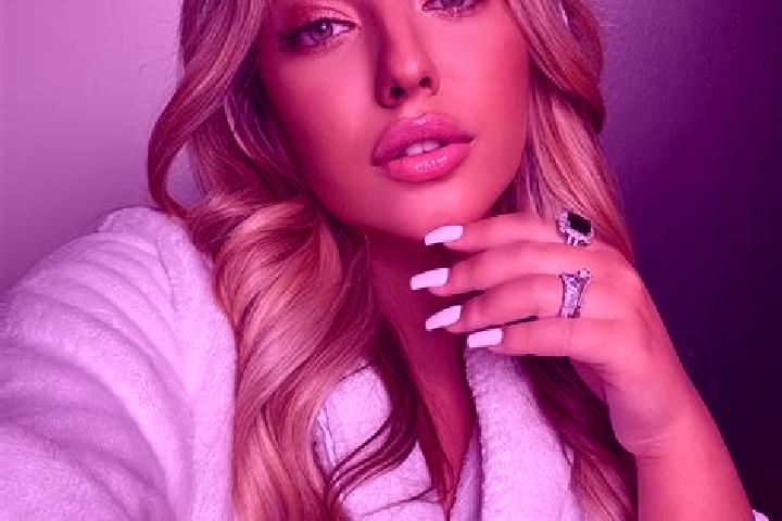 Kinsley, 23 — Escort in Zerkow, Poland
