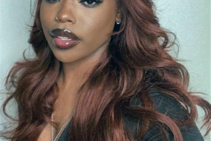 Kinsley, 24, a auburn amber-eyed ebony companion based in Simantra. Offering Tantra, GFE, Striptease. Available for incall and outcall, day and evening dates.