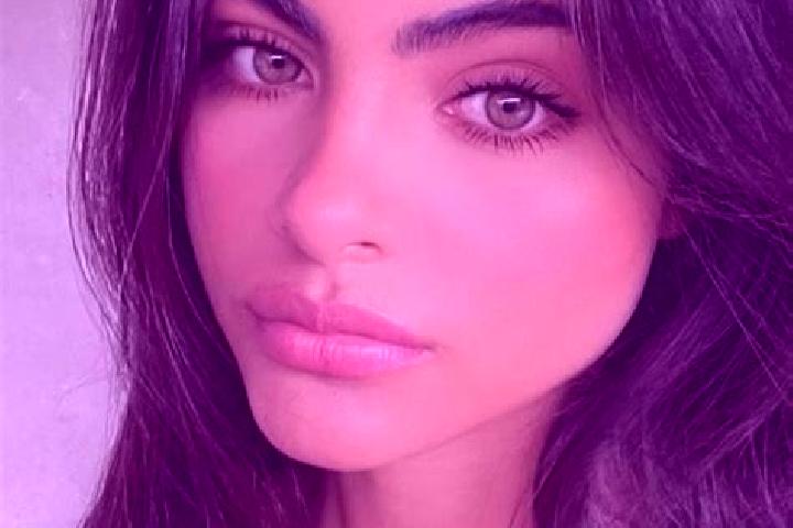 Kinsley, 24, a black grey-eyed indian companion based in Kehl. Offering A-Level, 69. Available for incall and outcall, overnight bookings available.