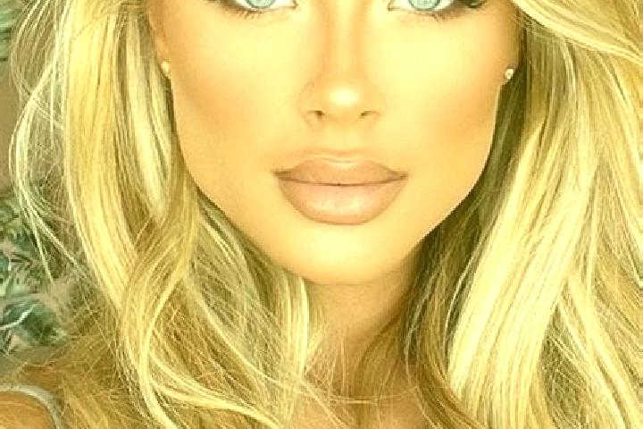Kinsley, 24, a blonde hazel-eyed latina companion based in Monte Castelo. Offering Dinner Date, Overnight, Travel Companion, Party Girl. Available for incall...